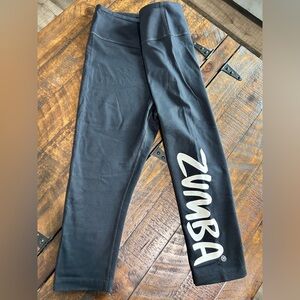 Zumba Fitness Basic Black Capri Length Leggings Size XL